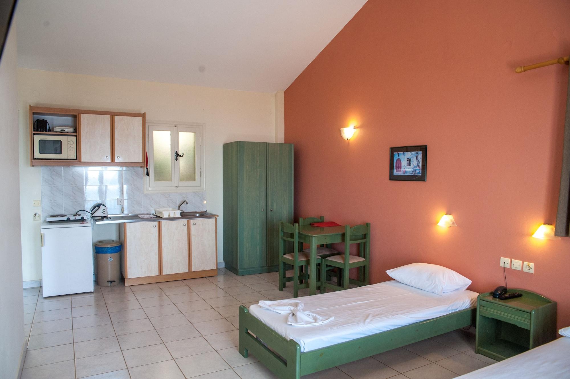 Mouikis Sun Village Lakithra Ngoại thất bức ảnh