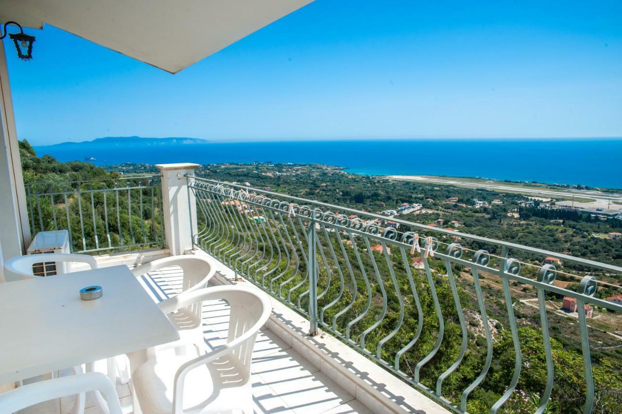 Mouikis Sun Village Lakithra Ngoại thất bức ảnh