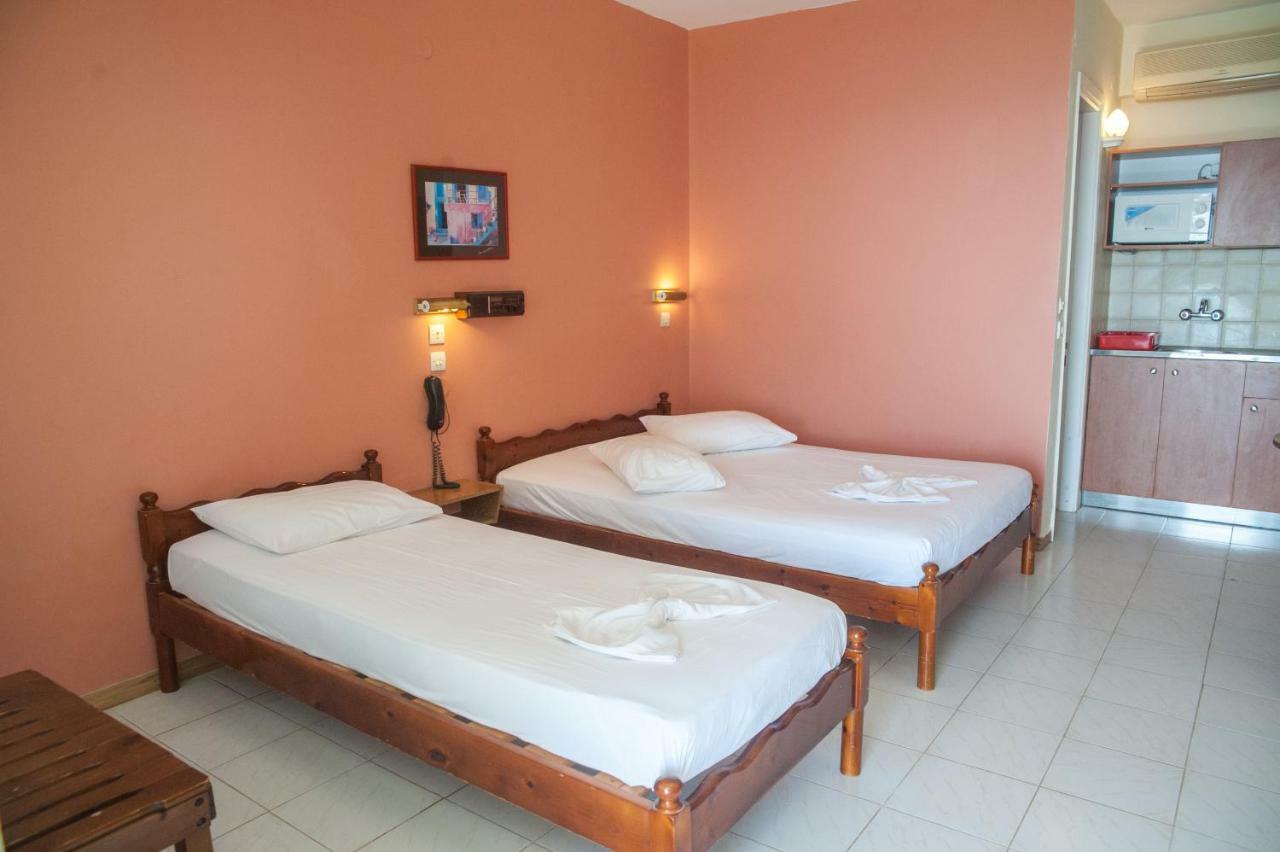 Mouikis Sun Village Lakithra Ngoại thất bức ảnh