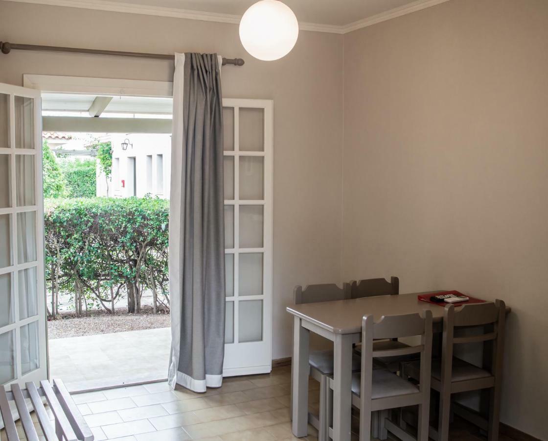 Mouikis Sun Village Lakithra Ngoại thất bức ảnh