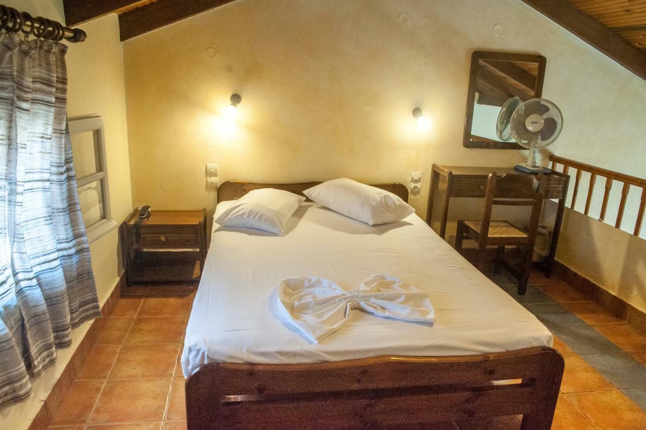 Mouikis Sun Village Lakithra Ngoại thất bức ảnh